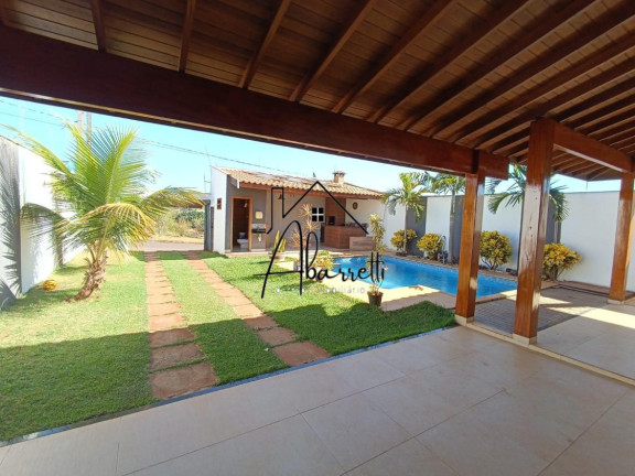 Imagem Casa com 3 Quartos à Venda, 200 m² em Centro - Rio Das Pedras Imagem Casa com 3 Quartos à Venda, 200 m² em Centro - Rio Das Pedras
