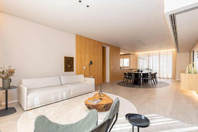 Imagem Apartamento com 4 Quartos à Venda, 330 m² em Cabral - Curitiba Imagem Apartamento com 4 Quartos à Venda, 330 m² em Cabral - Curitiba