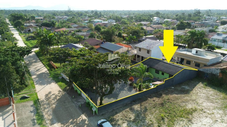 Casa à Venda, 85 m² em Barra Do Sai - Itapoá