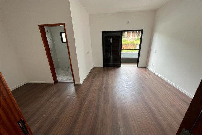 Imagem Sobrado com 3 Quartos à Venda, 178 m² em Polvilho - Cajamar Imagem Sobrado com 3 Quartos à Venda, 178 m² em Polvilho - Cajamar