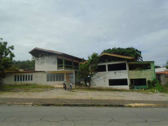 Imagem Imóvel Comercial à Venda, 1.746 m² em De Lourdes - Fortaleza