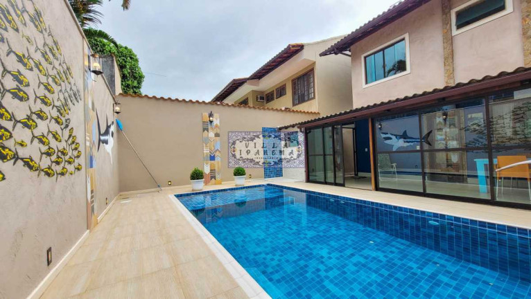 Imagem Imóvel com 4 Quartos à Venda, 262 m² em Freguesia (jacarepaguá) - Rio De Janeiro Imagem Imóvel com 4 Quartos à Venda, 262 m² em Freguesia (jacarepaguá) - Rio De Janeiro