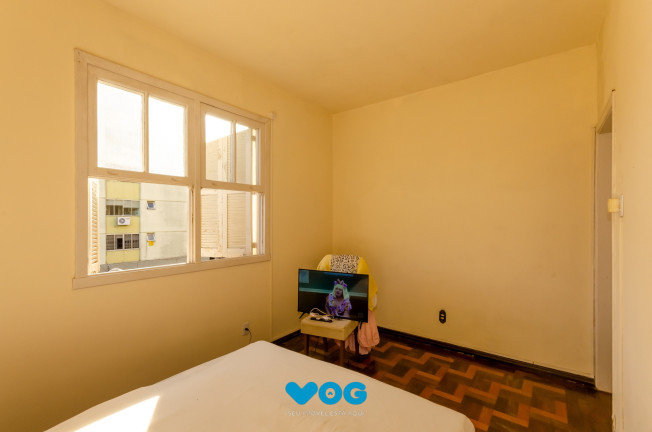 Imagem Imóvel com 1 Quarto à Venda, 32 m² em Bom Jesus - Porto Alegre