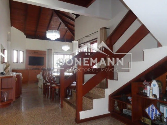 Imagem Casa com 3 Quartos à Venda, 205 m² em Parque São Jorge - Florianópolis Imagem Casa com 3 Quartos à Venda, 205 m² em Parque São Jorge - Florianópolis