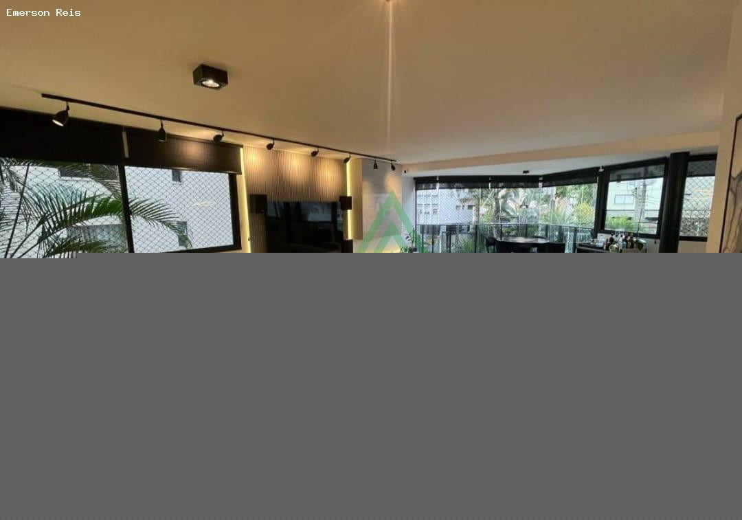 Imagem Apartamento com 2 Quartos à Venda, 247 m² em Aclimação - São Paulo