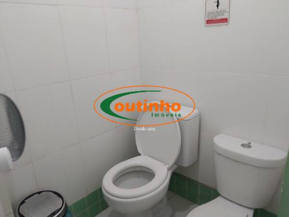 Imagem Casa com 6 Quartos à Venda, 170 m² em Vila Isabel - Rio De Janeiro Imagem Casa com 6 Quartos à Venda, 170 m² em Vila Isabel - Rio De Janeiro