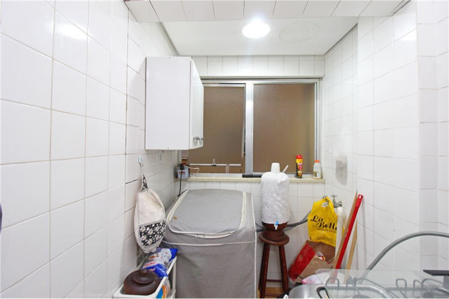 Imagem Imóvel com 1 Quarto à Venda, em Centro Histórico - Porto Alegre Imagem Imóvel com 1 Quarto à Venda, em Centro Histórico - Porto Alegre