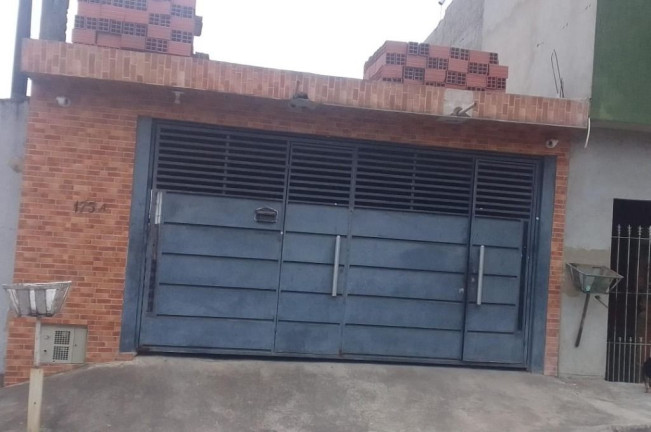 Casa com 3 Quartos à Venda, 180 m² em Jardim Santa Inês - Suzano
