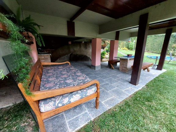 Imagem Casa com 4 Quartos à Venda, 574 m² em Granja Guarani - Teresópolis Imagem Casa com 4 Quartos à Venda, 574 m² em Granja Guarani - Teresópolis