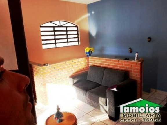 Imagem Casa com 2 Quartos à Venda, em Centro - Ubatuba Imagem Casa com 2 Quartos à Venda, em Centro - Ubatuba