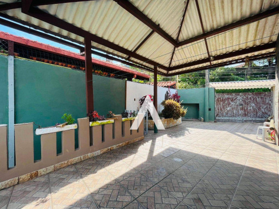 Imagem Casa com 3 Quartos à Venda, 200 m² em Bom Retiro - Teresópolis Imagem Casa com 3 Quartos à Venda, 200 m² em Bom Retiro - Teresópolis