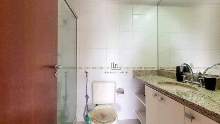 Imagem Apartamento com 3 Quartos à Venda ou Locação, 120 m² em Itaipu - Niterói Imagem Apartamento com 3 Quartos à Venda ou Locação, 120 m² em Itaipu - Niterói