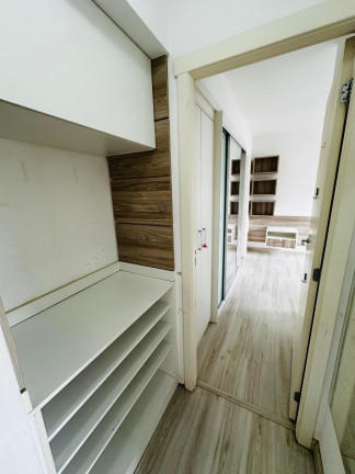 Imagem Apartamento com 3 Quartos à Venda, 67 m² em Vila Ipiranga - Porto Alegre