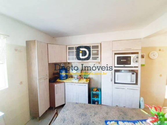 Imagem Casa com 3 Quartos à Venda, 240 m² em Camobi - Santa Maria