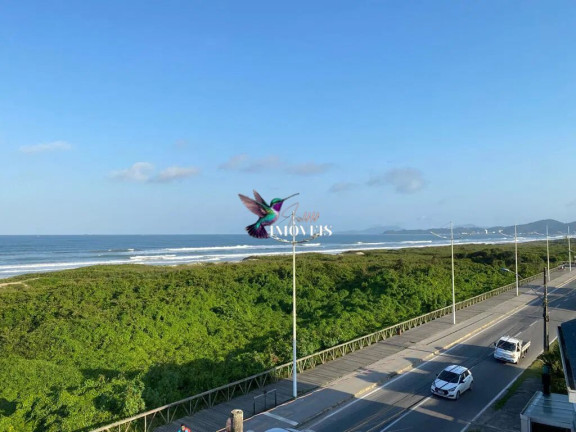 Imagem Casa com 7 Quartos à Venda, 425 m² em Meia Praia - Navegantes