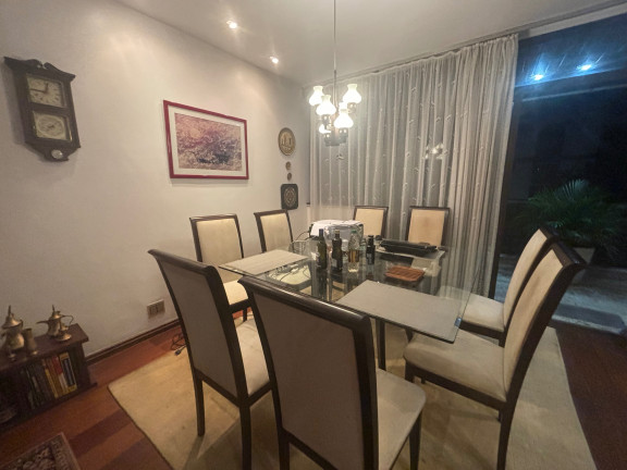 Imagem Imóvel com 4 Quartos à Venda, 200 m² em Ipanema - Rio De Janeiro Imagem Imóvel com 4 Quartos à Venda, 200 m² em Ipanema - Rio De Janeiro
