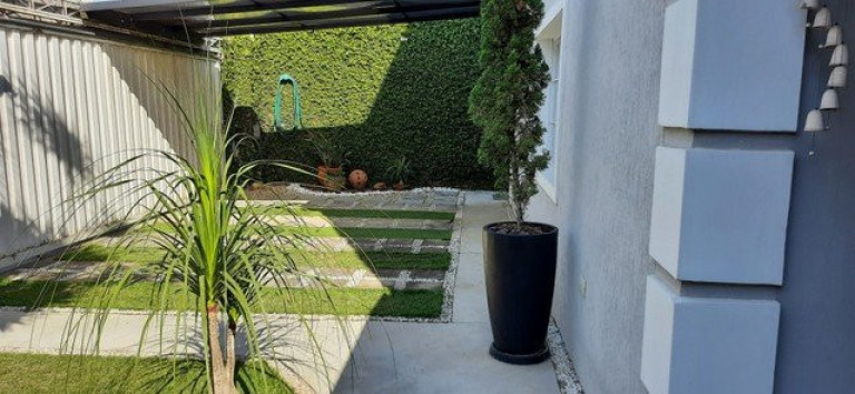 Imagem Casa com 3 Quartos à Venda, 130 m² em Jardim Ismênia - São José Dos Campos