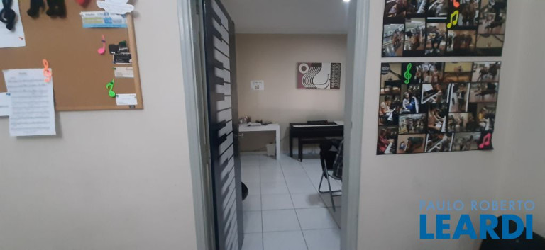 Imagem Casa com 2 Quartos à Venda, 249 m² em Vila Alzira - Santo André Imagem Casa com 2 Quartos à Venda, 249 m² em Vila Alzira - Santo André