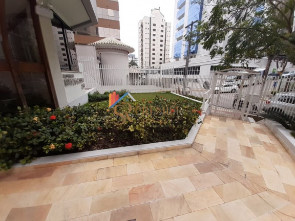 Imagem Apartamento com 3 Quartos à Venda, 107 m² em Centro - Florianópolis Imagem Apartamento com 3 Quartos à Venda, 107 m² em Centro - Florianópolis