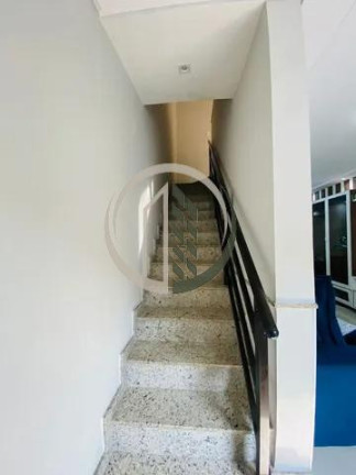 Imagem Casa com 3 Quartos à Venda, 169 m² em Boqueirão - Santos