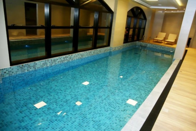 Imagem Imóvel com 4 Quartos à Venda, 200 m² em Meia Praia - Itapema Imagem Imóvel com 4 Quartos à Venda, 200 m² em Meia Praia - Itapema