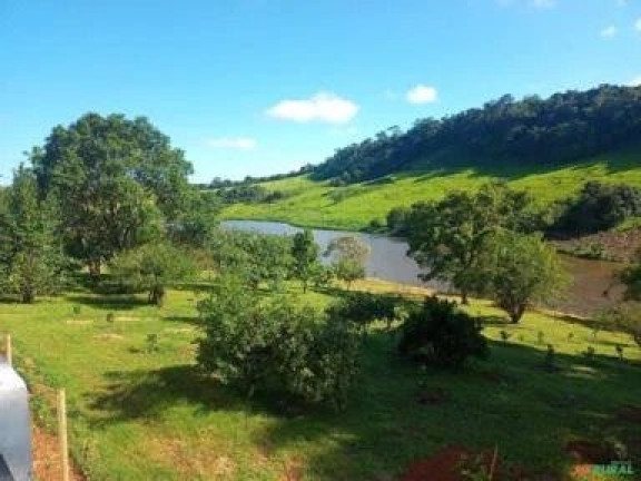 Imagem Imóvel à Venda, 70 m² em Monte Sião - Monte Sião Imagem Imóvel à Venda, 70 m² em Monte Sião - Monte Sião