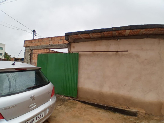 Casa com 4 Quartos à Venda, 90 m² em Veneza - Ribeirão Das Neves