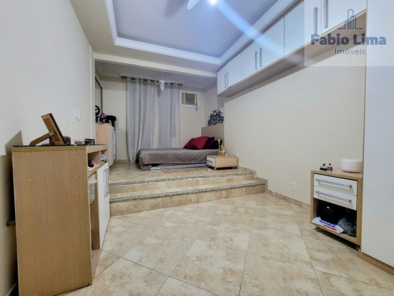 Imagem Imóvel com 4 Quartos à Venda, 170 m² em Copacabana - Rio De Janeiro Imagem Imóvel com 4 Quartos à Venda, 170 m² em Copacabana - Rio De Janeiro