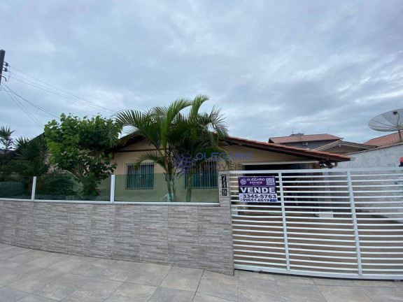 Imagem Casa com 3 Quartos à Venda, 136 m² em Centro - Penha Imagem Casa com 3 Quartos à Venda, 136 m² em Centro - Penha