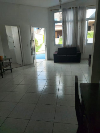 Imagem Imóvel com 3 Quartos à Venda, 262 m² Imagem Imóvel com 3 Quartos à Venda, 262 m²