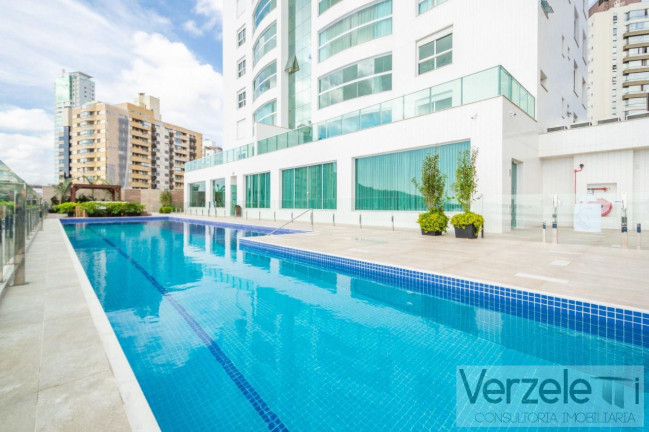 Imagem Apartamento com 4 Quartos à Venda, 181 m² em Fazenda - Itajaí Imagem Apartamento com 4 Quartos à Venda, 181 m² em Fazenda - Itajaí
