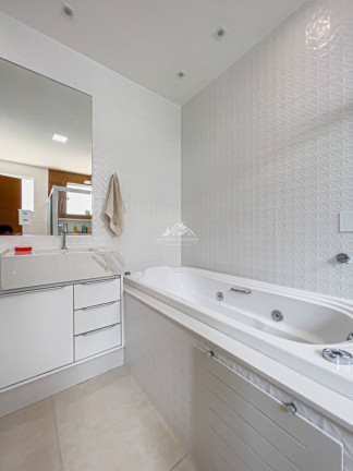 Imagem Casa com 3 Quartos à Venda, 377 m² em Morada De Laranjeiras - Serra Imagem Casa com 3 Quartos à Venda, 377 m² em Morada De Laranjeiras - Serra