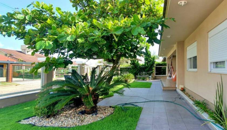Imagem Casa com 5 Quartos à Venda, 110 m² em Atlantida - Xangri-lá Imagem Casa com 5 Quartos à Venda, 110 m² em Atlantida - Xangri-lá