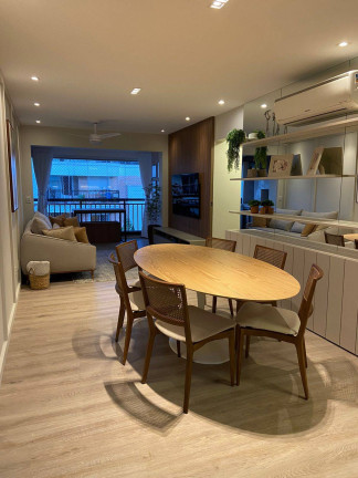 Apartamento com 3 Quartos à Venda, 95 m² em Abraão - Florianópolis