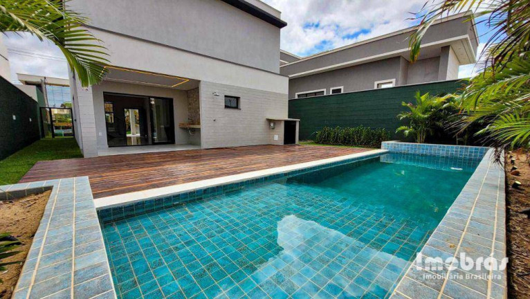 Imagem Casa com 4 Quartos à Venda, 220 m² em Cidade Alpha - Eusébio