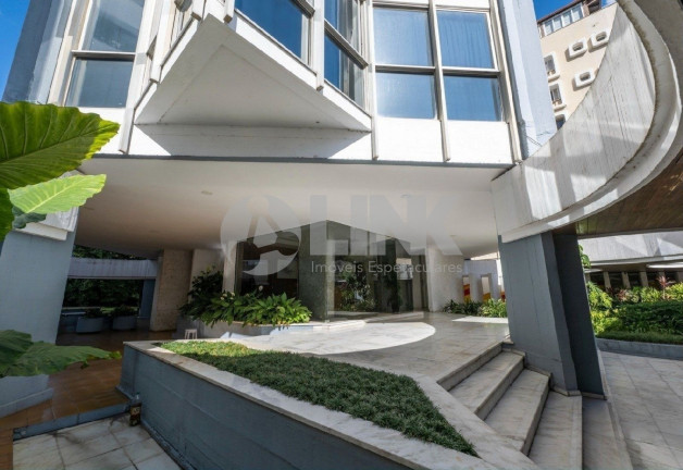 Imagem Apartamento com 3 Quartos à Venda, 244 m² em Moinhos De Vento - Porto Alegre Imagem Apartamento com 3 Quartos à Venda, 244 m² em Moinhos De Vento - Porto Alegre