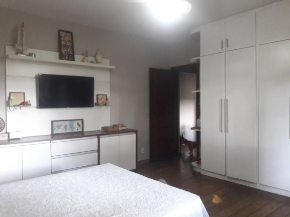Imagem Casa com 4 Quartos à Venda, 367 m² em Itapuã - Salvador