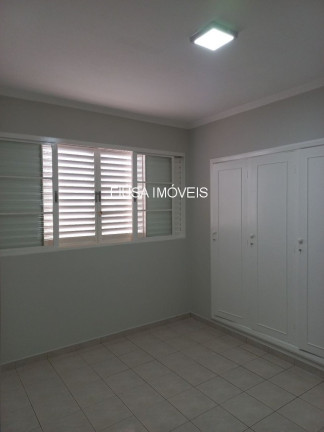 Imagem Casa com 3 Quartos à Venda, em Independência - Ribeirão Preto Imagem Casa com 3 Quartos à Venda, em Independência - Ribeirão Preto