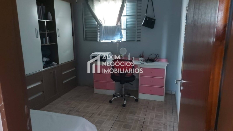 Imagem Casa com 4 Quartos à Venda, 138 m² em Santana - São José Dos Campos Imagem Casa com 4 Quartos à Venda, 138 m² em Santana - São José Dos Campos