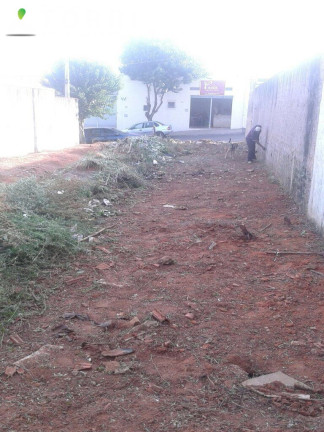 Imagem Terreno à Venda, 200 m² em Centro - Araçoiaba Da Serra Imagem Terreno à Venda, 200 m² em Centro - Araçoiaba Da Serra