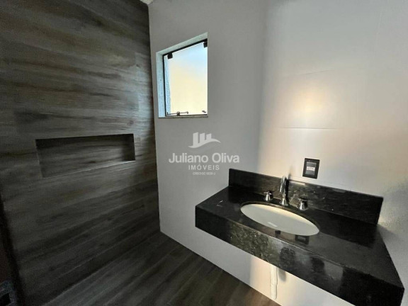 Imagem Casa com 3 Quartos à Venda, 97 m² em Barra Do Sai - Itapoá