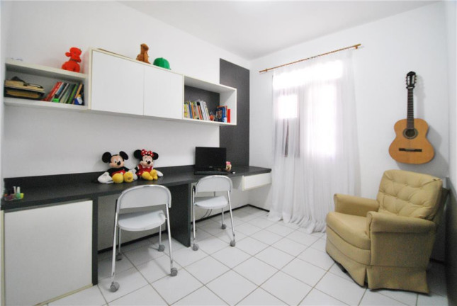 Imagem Casa com 4 Quartos à Venda, 180 m² em José De Alencar - Fortaleza Imagem Casa com 4 Quartos à Venda, 180 m² em José De Alencar - Fortaleza