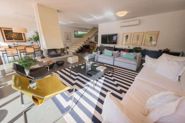 Imagem Casa com 3 Quartos à Venda, 698 m² em Granja Viana - Cotia Imagem Casa com 3 Quartos à Venda, 698 m² em Granja Viana - Cotia