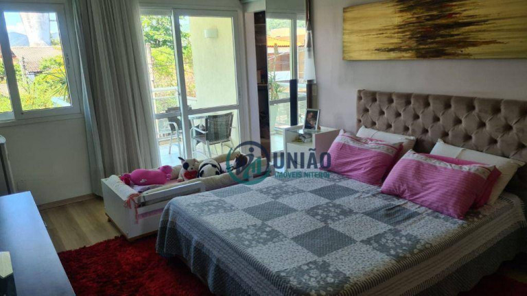 Imagem Casa com 3 Quartos à Venda, 242 m² em Camboinhas - Niterói