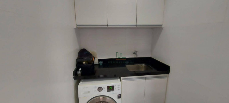 Imagem Casa com 3 Quartos à Venda, 663 m² em Santo Antônio - Niterói Imagem Casa com 3 Quartos à Venda, 663 m² em Santo Antônio - Niterói