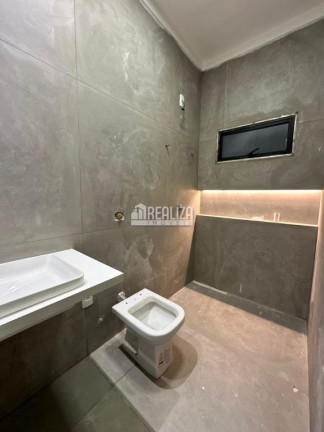 Imagem Casa com 3 Quartos à Venda, 255 m² em Parque Das Laranjeiras - Uberaba Imagem Casa com 3 Quartos à Venda, 255 m² em Parque Das Laranjeiras - Uberaba