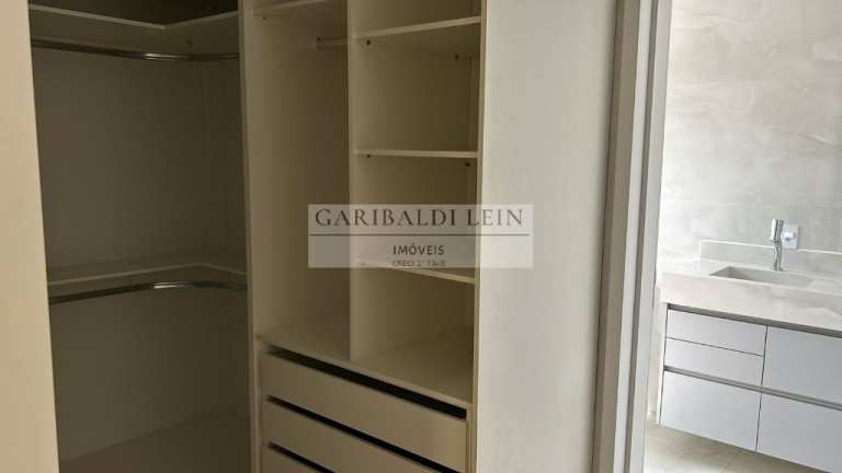 Imagem Casa com 3 Quartos à Venda, 262 m² em Swiss Park - Campinas Imagem Casa com 3 Quartos à Venda, 262 m² em Swiss Park - Campinas