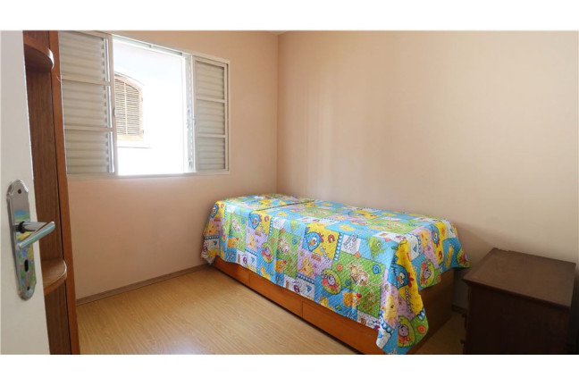 Imagem Casa com 3 Quartos à Venda, em Jardim Campo Limpo - São Paulo Imagem Casa com 3 Quartos à Venda, em Jardim Campo Limpo - São Paulo