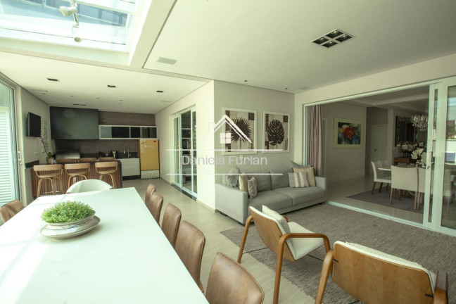 Imagem Casa de Condomínio com 3 Quartos à Venda, 321 m² em Condomínio Mont Blanc - Sorocaba