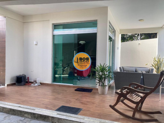 Imagem Casa com 9 Quartos à Venda, 340 m² em Centro - Limoeiro Imagem Casa com 9 Quartos à Venda, 340 m² em Centro - Limoeiro